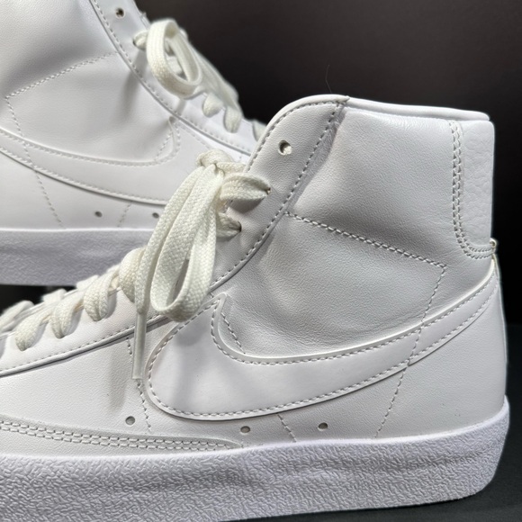 Nike Blazer '77 Vintage Women’s Size 8 Mid Triple White CZ1055-117 NEW - Picture 6 of 16